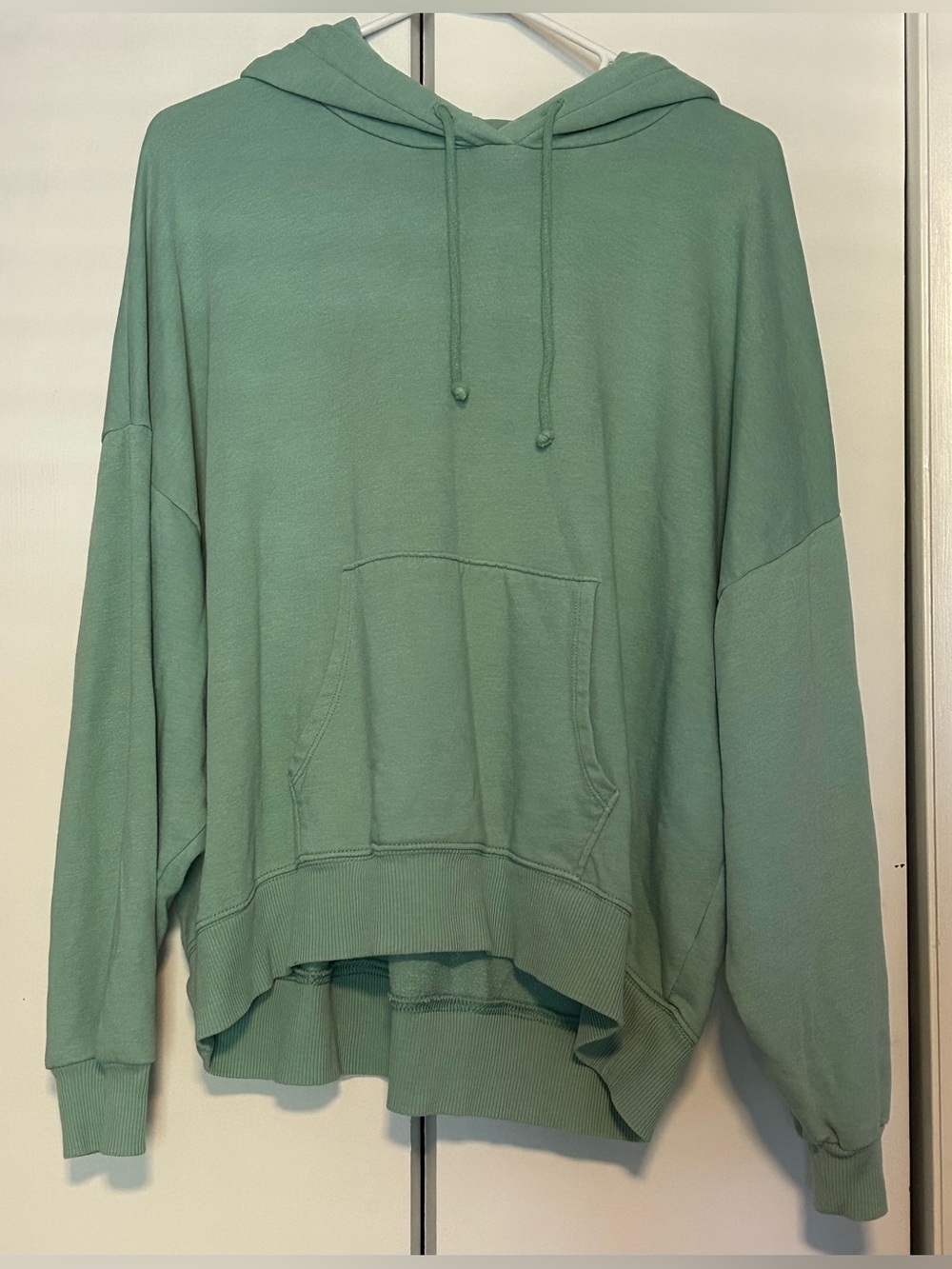 American Eagle Sage Green Oversized Drop-Shoulder Fleece Hoodie M/M